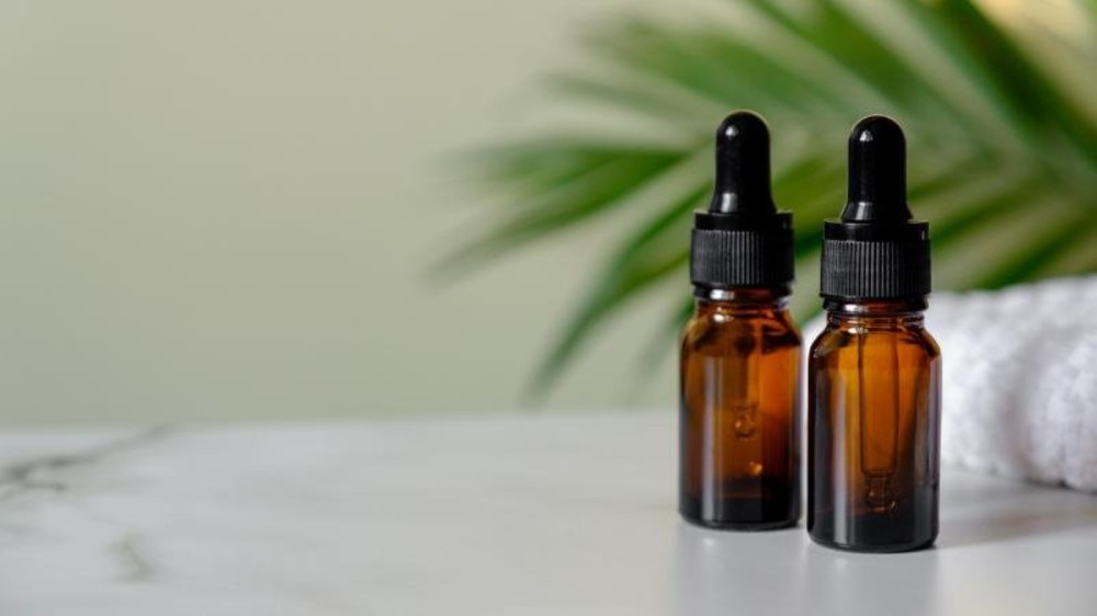 ترياق السلالة – سيروم العناية الذكية للشعر ومقاومة الشيب - الصورة 3